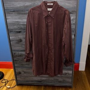 Men’s Van Heusen Button Up Dress Shirt